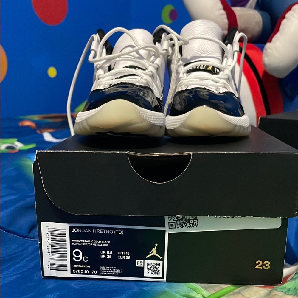 Jordan 11 Retro TD Kids Shoes - White and Black